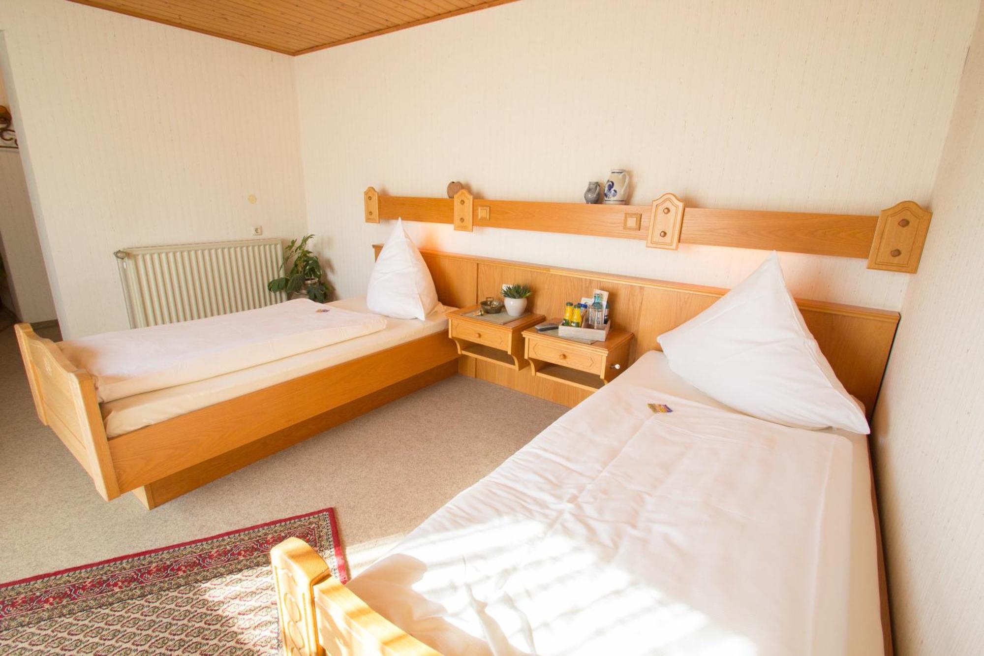 Hotel Am Lingelbach Knullwald Phòng bức ảnh