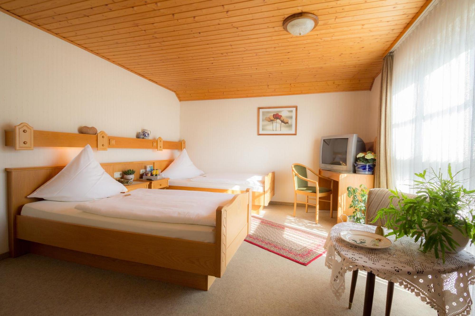 Hotel Am Lingelbach Knullwald Phòng bức ảnh