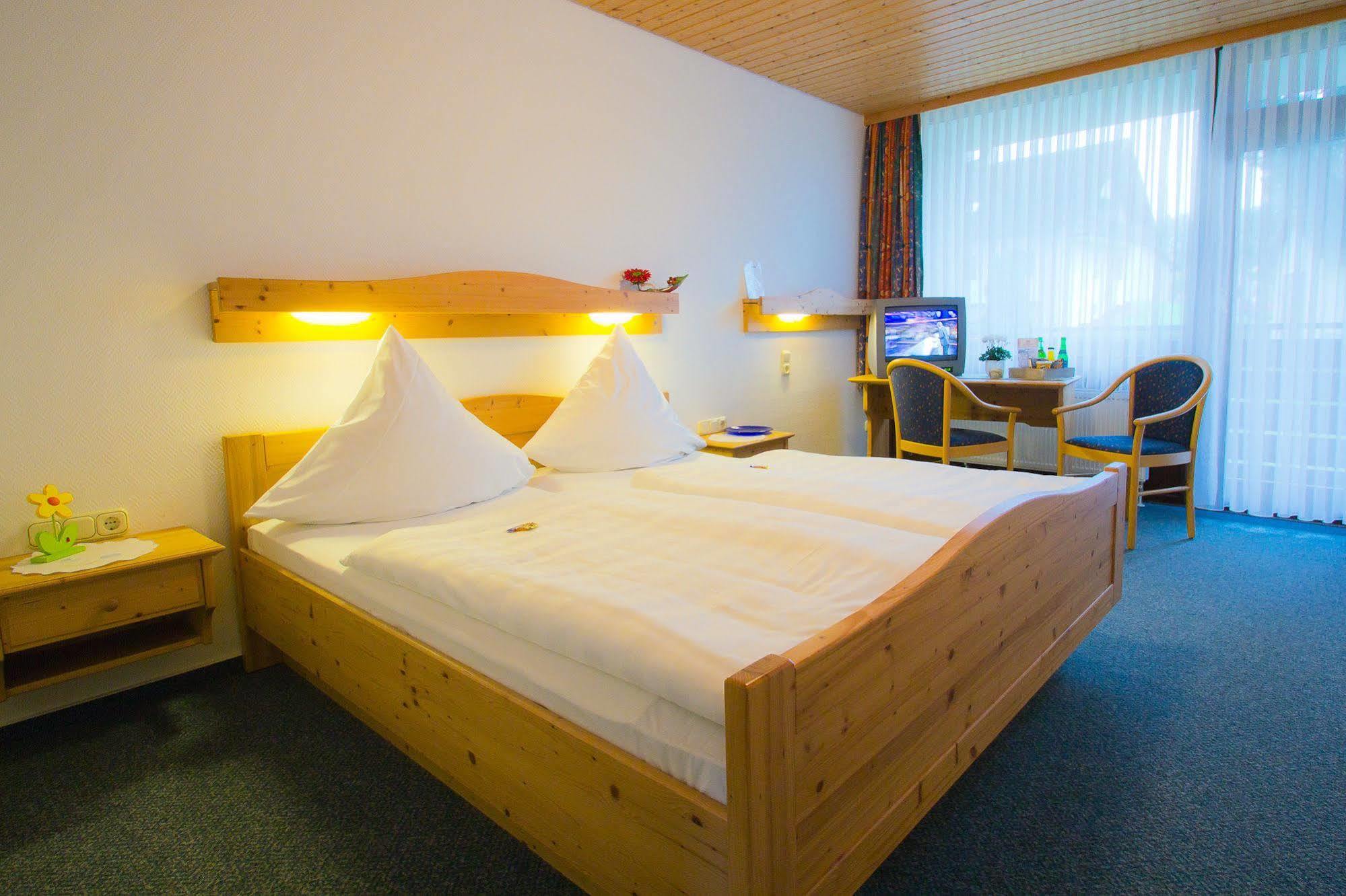 Hotel Am Lingelbach Knullwald Ngoại thất bức ảnh