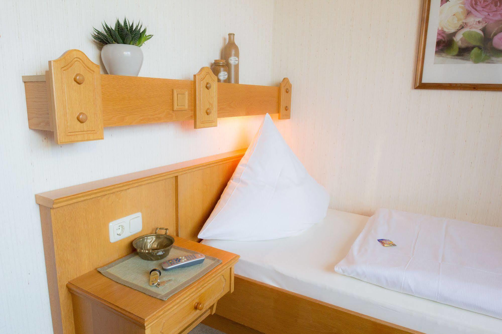Hotel Am Lingelbach Knullwald Ngoại thất bức ảnh